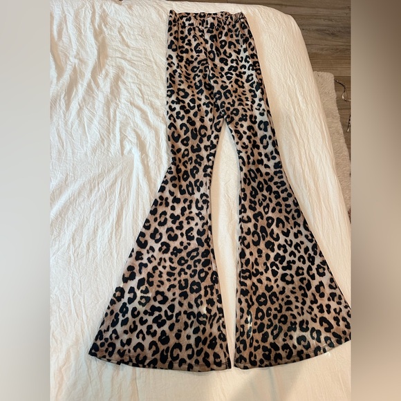 Cheetah Print Long Flare Pants - Picture 4 of 5